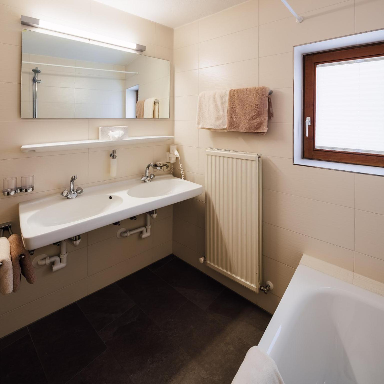 Hotel Komperdell 세르파우스 외부 사진